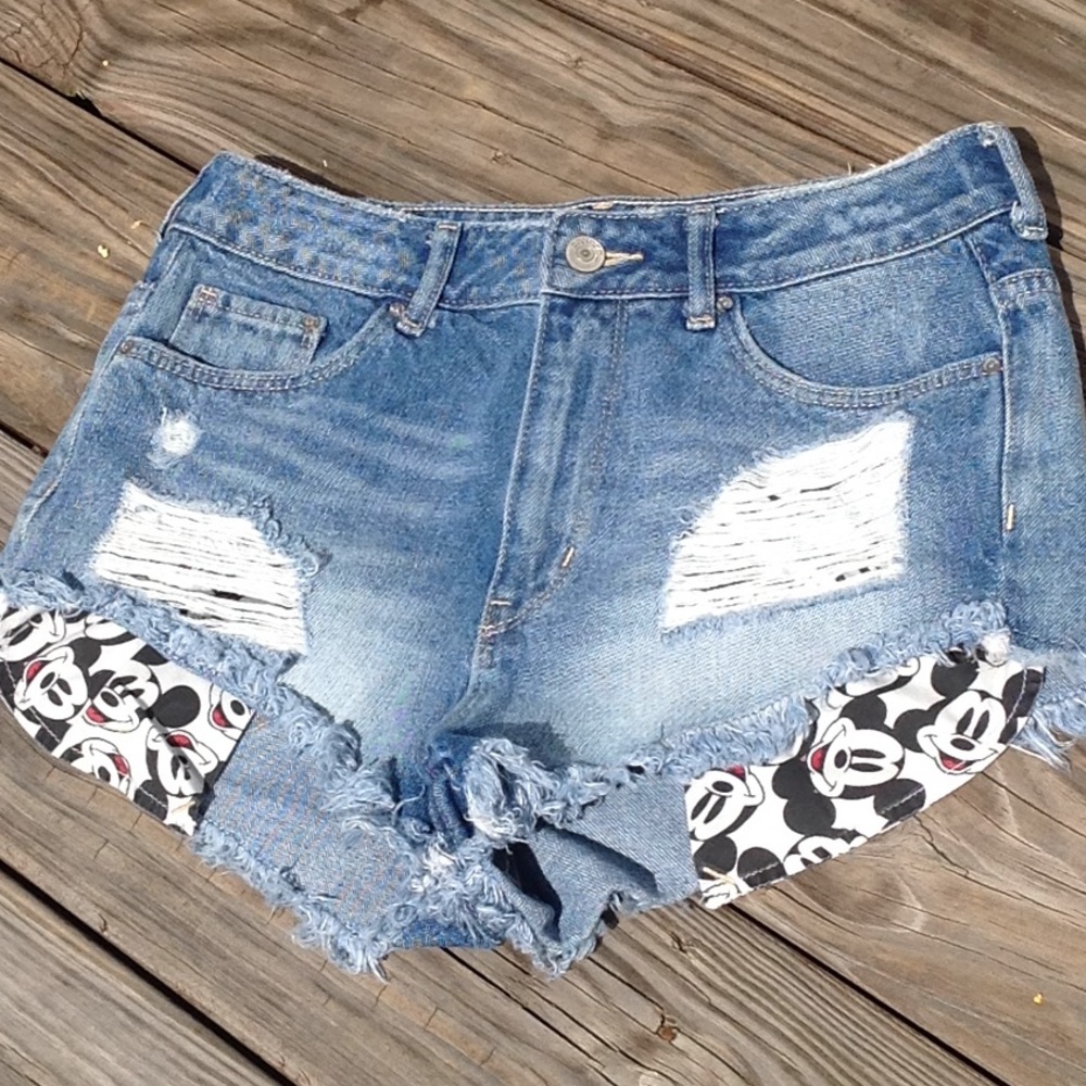 NWOT Cheek Riders Shorts